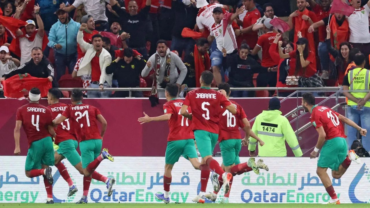 مباراة عمان والمغرب في كأس العرب 2025: موعد اللقاء والقنوات الناقلة الرسمية